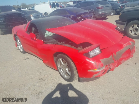 2000 Chevrolet Corvette with VIN 1G1YY22G8Y5105541, listed as a IAAI auction lot 41765224 with 1 mi miles. Bid and sale history available at carsss.com. Image 1.