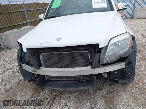 2014 Mercedes-Benz GLK 350 with VIN WDCGG8JB5EG318844, listed as a IAAI auction lot 41893624 with 141,320 mi miles and . Bid and sale history available at DreamBid. Image 6.