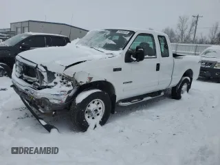 2003 Ford Super Duty F-250 XL with VIN 1FTNX21F83EB15212, listed as a Copart auction lot 84465514 with 0 mi miles and Clean Title. Bid and sale history available at carsss.com. Image 1.