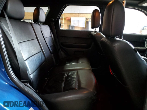 2012 Ford Escape XLT z VIN 1FMCU9DG3CKB40111, wystawiony jako Copart lot #52329085 z przebiegiem 106 114 mil mil oraz Czysty tytuł • Clean title. Historia ofert i sprzedaży dostępna na DreamBid. Obrazek 11.