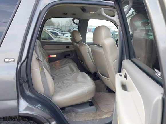 2002 GMC Yukon SLT with VIN 1GKEC13ZX2J217778, listed as a IAAI auction lot 41469912 with 293,497 mi miles. Bid and sale history available at carsss.com. Image 8.