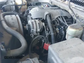 2001 Chevrolet Suburban LT с VIN 3GNFK16T51G153845, выставлен на аукционе IAAI как лот 43100739 с пробегом 217 173 миль миль и . История ставок и продаж доступна на DreamBid. Изображение 12.