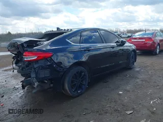 2020 Ford Fusion SE with VIN 3FA6P0LU1LR164100, listed as a IAAI auction lot 41859480 with Not provided miles and . Bid and sale history available at DreamBid. Image 4.