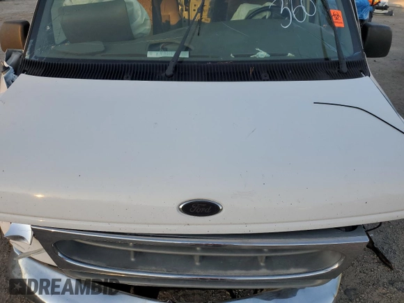 2000 Ford Econoline Cargo Recreational z VIN 1FDRE14L0YHC03661, wystawiony jako Copart lot #89268275 z przebiegiem 277 787 mil mil oraz Czysty tytuł • Clean title. Historia ofert i sprzedaży dostępna na DreamBid. Obrazek 13.
