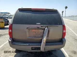 2007 Chevrolet Tahoe LS with VIN 1GNFC13J47R151058, listed as a Copart auction lot 60741285 with 210,749 mi miles and Salvage title. Bid and sale history available at DreamBid. Image 6.