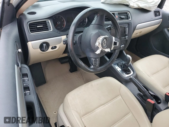 2013 Volkswagen Jetta SE with VIN 3VWDP7AJ4DM362362, listed as a Copart auction lot 62819285 with Not provided miles and Salvage title. Bid and sale history available at DreamBid. Image 8.