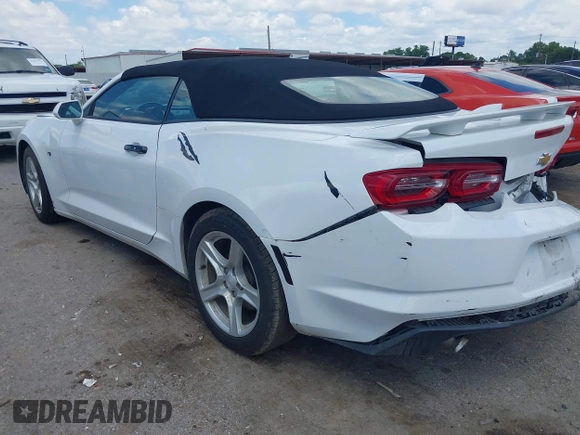 2020 Chevrolet Camaro 1LT with VIN 1G1FB3DX5L0128681, listed as a IAAI auction lot 42239437 with Not provided miles and . Bid and sale history available at DreamBid. Image 3.