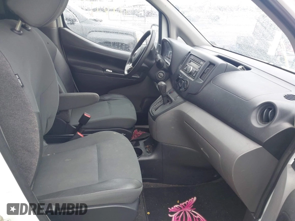 2013 Nissan NV200 SV with VIN 3N6CM0KN4DK695217, listed as a IAAI auction lot 41969055 with 314,223 mi miles and . Bid and sale history available at DreamBid. Image 5.