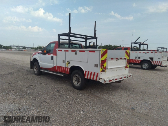 2015 Ford F-250 with VIN 1FDBF2BT9FEC28032, listed as a IAAI auction lot 42014954 with 342,615 mi miles and . Bid and sale history available at DreamBid. Image 3.