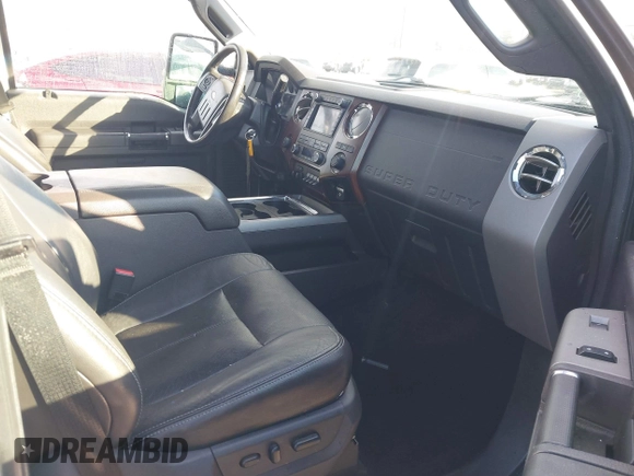 2012 Ford F-250 XL with VIN 1FT7W2B60CEB63992, listed as a IAAI auction lot 41189373 with 244,626 mi miles and . Bid and sale history available at DreamBid. Image 5.