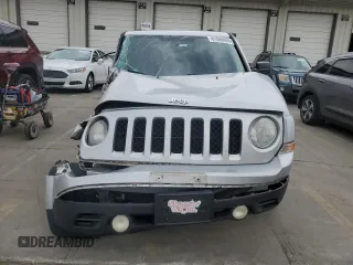 2014 Jeep Patriot Sport с VIN 1C4NJPBA5ED551767, выставлен на аукционе Copart как лот 61045035 с пробегом 154 705 миль миль и Списание • Salvage title. История ставок и продаж доступна на DreamBid. Изображение 5.