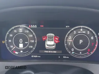 2019 Jaguar F-Pace 30t Portfolio z VIN SADCN2GX3KA353203, wystawiony jako IAAI lot #40967088 z przebiegiem 51 620 mil mil oraz . Historia ofert i sprzedaży dostępna na DreamBid. Obrazek 7.