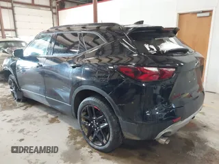 2020 Chevrolet Blazer LT with VIN 3GNKBHRS3LS659958, listed as a IAAI auction lot 41347713 with 32,793 mi miles and . Bid and sale history available at DreamBid. Image 3.