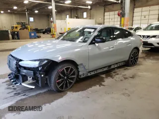 2024 BMW 4 Series 430i xDrive with VIN WBA73AV06RFR99302, listed as a Copart auction lot 88218495 with 17,009 mi miles and Salvage Title. Bid and sale history available at carsss.com. Image 1.