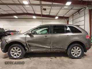 2009 Lincoln MKX with VIN 2LMDU88C79BJ11515, listed as a IAAI auction lot 41927989 with 167,273 mi miles and . Bid and sale history available at DreamBid. Image 6.