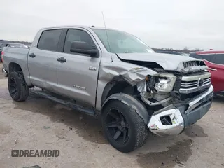 2016 Toyota Tundra 4WD Truck SR5 with VIN 5TFDW5F12GX571892, listed as a IAAI auction lot 41415290 with 190,505 mi miles. Bid and sale history available at carsss.com. Image 1.