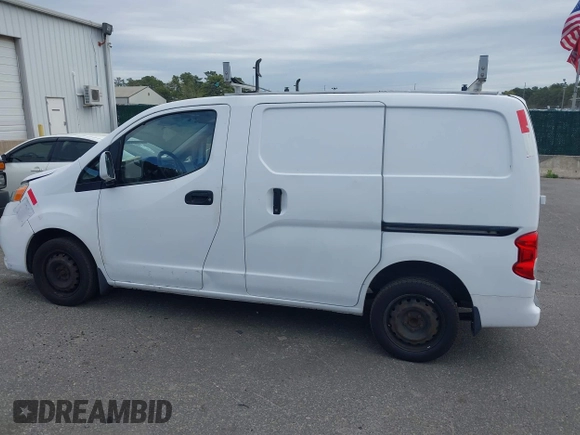 2017 Nissan NV200 S with VIN 3N6CM0KN4HK704326, listed as a IAAI auction lot 42165531 with 170,298 mi miles and . Bid and sale history available at DreamBid. Image 14.