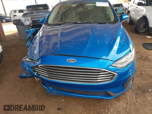 2020 Ford Fusion SE with VIN 3FA6P0HD3LR149333, listed as a IAAI auction lot 41773671 with 31,325 mi miles. Bid and sale history available at carsss.com. Image 12.