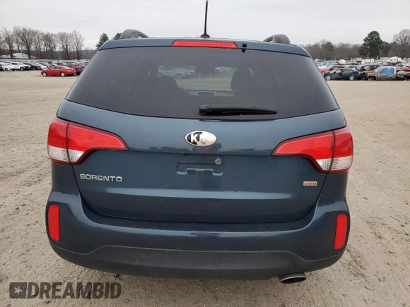 2014 Kia Sorento LX with VIN 5XYKTDA74EG541377, listed as a Copart auction lot 44907815 with 128,335 mi miles and Clean Title. Bid and sale history available at carsss.com. Image 6.