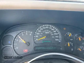 2005 GMC Yukon XL SLT with VIN 1GKFK16Z65J137644, listed as a Copart auction lot 45383055 with 122,665 mi miles and Salvage Title. Bid and sale history available at carsss.com. Image 9.