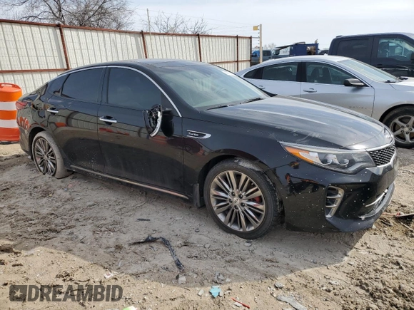 2017 Kia Optima SX Limited z VIN 5XXGV4L25HG159742, wystawiony jako Copart lot #44979005 z przebiegiem 140 289 mil mil oraz Szkoda całkowita • Salvage title. Historia ofert i sprzedaży dostępna na DreamBid. Obrazek 4.