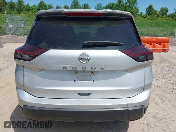 2024 Nissan Rogue S with VIN 5N1BT3AA8RC711137, listed as a IAAI auction lot 42592925 with 32,641 mi miles and . Bid and sale history available at DreamBid. Image 16.