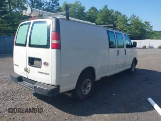 2004 Chevrolet Express Cargo with VIN 1GCGG29V141150610, listed as a IAAI auction lot 42659912 with 198,206 mi miles and . Bid and sale history available at DreamBid. Image 4.