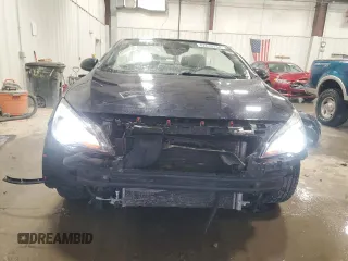 2018 Buick Cascada Premium with VIN W04WH3N53JG071723, listed as a Copart auction lot 82610134 with 117,852 mi miles and Salvage title. Bid and sale history available at DreamBid. Image 5.