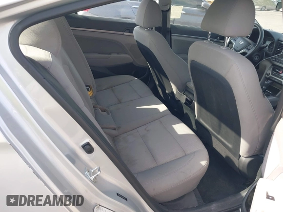2018 Hyundai Elantra SEL z VIN 5NPD84LFXJH305253, wystawiony jako IAAI lot #42078772 z przebiegiem 122 065 mil mil oraz . Historia ofert i sprzedaży dostępna na DreamBid. Obrazek 8.