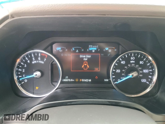 2019 Ford Expedition XLT with VIN 1FMJU1HT5KEA24485, listed as a Copart auction lot 44387805 with 89,078 mi miles and Salvage Title. Bid and sale history available at carsss.com. Image 9.