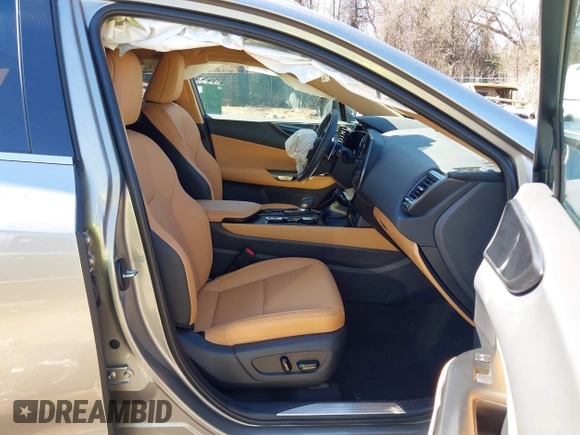 2025 Lexus NX 350 z VIN 2T2AGCEZ6SC070955, wystawiony jako IAAI lot #41821895 z przebiegiem 8 632 mil mil oraz . Historia ofert i sprzedaży dostępna na DreamBid. Obrazek 5.