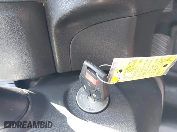 2015 Nissan Note SV with VIN 3N1CE2CP3FL386530, listed as a IAAI auction lot 39324917 with 62,113 mi miles and . Bid and sale history available at DreamBid. Image 11.