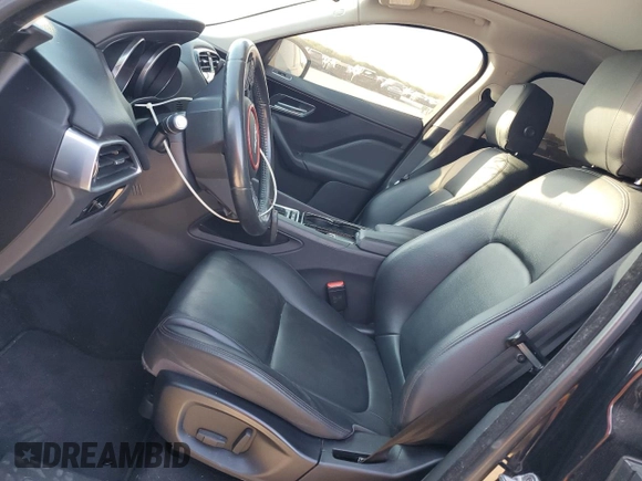 2017 Jaguar F-Pace 20d Premium with VIN SADCJ2BN9HA096252, listed as a Copart auction lot 76177424 with 98,435 mi miles and Clean Title. Bid and sale history available at DreamBid. Image 7.