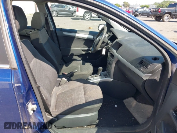 2008 Saturn Astra XR with VIN W08AT671085059540, listed as a IAAI auction lot 42179672 with 159,127 mi miles and . Bid and sale history available at DreamBid. Image 5.
