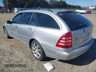 2005 Mercedes-Benz C 240 with VIN WDBRH61J15F635726, listed as a IAAI auction lot 41887674 with 200,766 mi miles and . Bid and sale history available at DreamBid. Image 3.