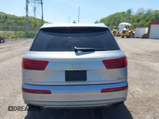 2018 Audi Q7 Premium Plus с VIN WA1LAAF79JD019641, выставлен на аукционе IAAI как лот 42136847 с пробегом 102 899 миль миль и . История ставок и продаж доступна на DreamBid. Изображение 16.