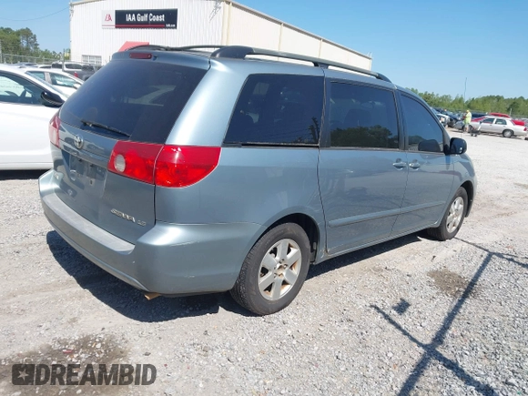 2007 Toyota Sienna CE with VIN 5TDZK23C07S046650, listed as a IAAI auction lot 42019170 with 294,359 mi miles. Bid and sale history available at carsss.com. Image 4.