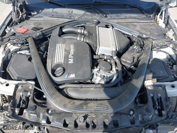2015 BMW M4 with VIN WBS3R9C51FK331531, listed as a IAAI auction lot 41594263 with NaN miles. Bid and sale history available at carsss.com. Image 10.