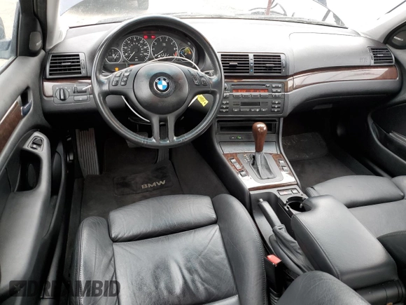 2003 BMW 3 Series 330i with VIN WBAEV53413KM30841, listed as a Copart auction lot 76407924 with 121,102 mi miles and Salvage Title. Bid and sale history available at carsss.com. Image 8.