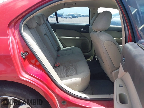 2010 Ford Fusion SE z VIN 3FAHP0HA2AR262234, wystawiony jako IAAI lot #42445664 z przebiegiem 85 912 mil mil oraz . Historia ofert i sprzedaży dostępna na DreamBid. Obrazek 8.