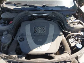 2010 Mercedes-Benz GLK with VIN WDCGG8HB8AF464015, listed as a IAAI auction lot 42155107 with 116,787 mi miles. Bid and sale history available at carsss.com. Image 10.