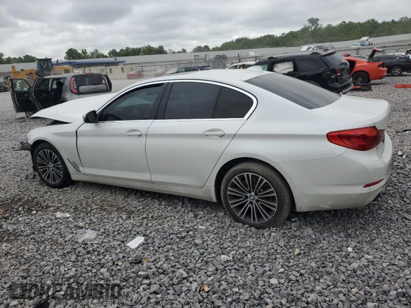 2019 BMW 5 Series 530i z VIN WBAJA5C56KBX86395, wystawiony jako Copart lot #59395825 z przebiegiem Nie podano mil oraz Szkoda całkowita • Salvage title. Historia ofert i sprzedaży dostępna na DreamBid. Obrazek 2.