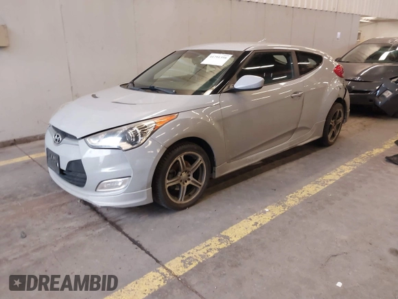 2013 Hyundai Veloster w/Black Int with VIN KMHTC6AD2DU128534, listed as a IAAI auction lot 41791398 with 158,414 mi miles and . Bid and sale history available at DreamBid. Image 17.