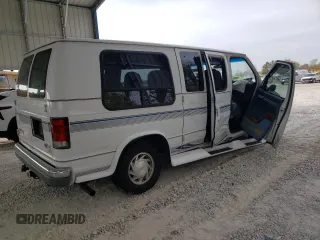 1997 Ford Econoline Commercial with VIN 1FDEE14L8VHB55692, listed as a Copart auction lot 77627564 with 124,927 mi miles and Salvage Title. Bid and sale history available at carsss.com. Image 3.