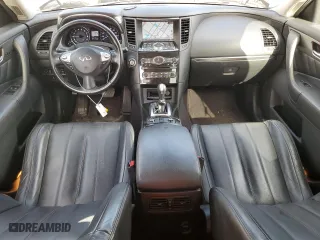 2017 Infiniti QX70 with VIN JN8CS1MW0HM411502, listed as a Copart auction lot 61092504 with 43,814 mi miles and Salvage Title. Bid and sale history available at carsss.com. Image 8.