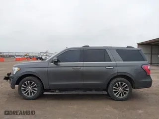 2018 Ford Expedition Limited with VIN 1FMJU1KT4JEA48574, listed as a IAAI auction lot 41588696 with 182,845 mi miles. Bid and sale history available at carsss.com. Image 14.