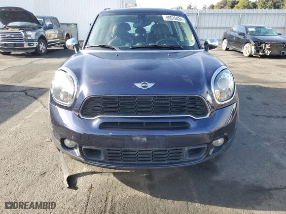 2014 MINI Cooper Countryman S with VIN WMWZC3C58EWT00927, listed as a Copart auction lot 80016434 with 142,626 mi miles and Clean Title. Bid and sale history available at carsss.com. Image 5.