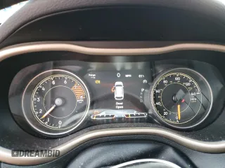 2017 Jeep Cherokee High Altitude с VIN 1C4PJMDS9HW647052, выставлен на аукционе Copart как лот 50654224 с пробегом 78 693 миль миль и Списание • Salvage title. История ставок и продаж доступна на DreamBid. Изображение 9.