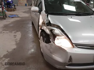 2008 Toyota Prius with VIN JTDKB20U883299913, listed as a IAAI auction lot 41143444 with 124,074 mi miles. Bid and sale history available at carsss.com. Image 17.