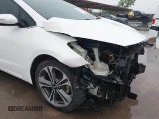 2016 Kia Forte EX with VIN KNAFX4A82G5450616, listed as a IAAI auction lot 42107042 with 131,419 mi miles. Bid and sale history available at carsss.com. Image 20.